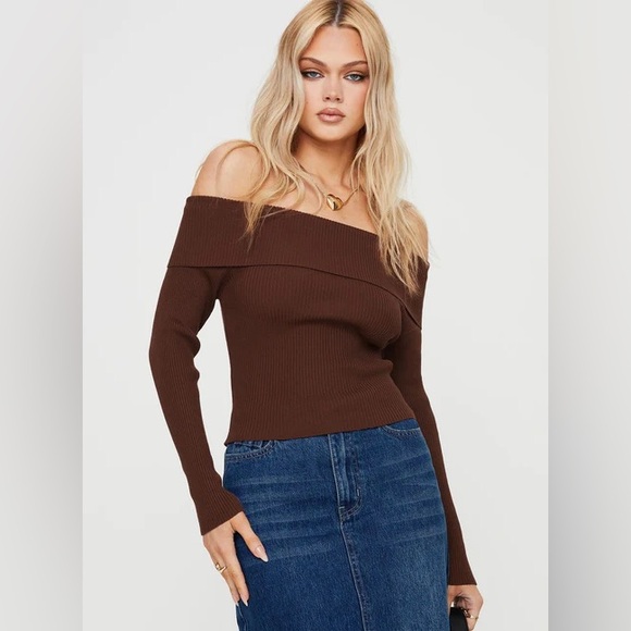 Princess Polly Tops - Princess Polly Brown Infinity Off The Shoulder Top NWT